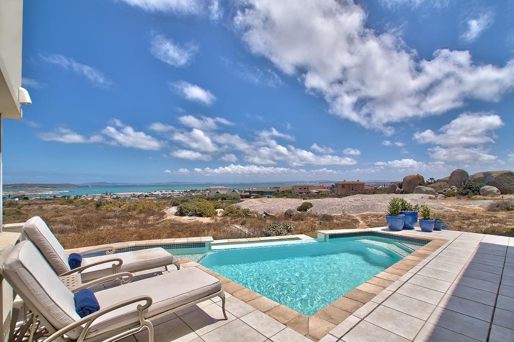 At The Rocks Guesthouse Langebaan Exterior foto